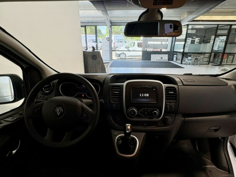 43955-02-2048.jpg